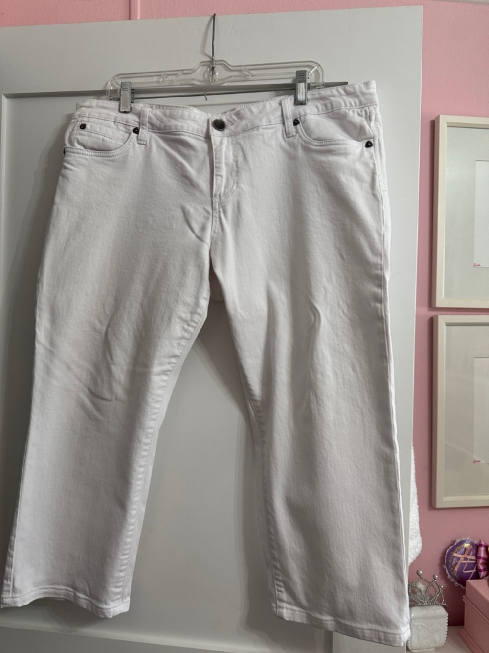 Kut from the Kloth White Boyfriend Jeans